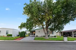 3207 Brewster Dr, Holiday, FL 34690 - Photo 4