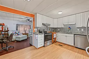 3207 Brewster Dr, Holiday, FL 34690 - Photo 14