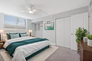7645 Sun Island Dr S, South Pasadena, FL 33707 - Photo 28