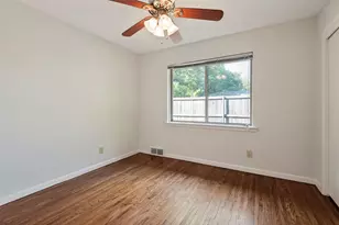 8030 Hunnicut Rd, Dallas, TX 75228 - Photo 24