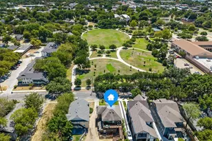 4619 Worth St, Dallas, TX 75246 - Photo 2