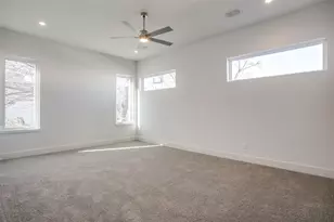 4713 Belmont Ave, Dallas, TX 75204 - Photo 8