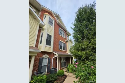 2662 McKnight Crossing Ct, Saint Louis, MO 63119 - Photo 2