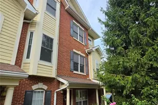 2662 Mcknight Crossing Ct, Saint Louis, MO 63119 - Photo 2