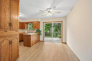 13008 Oliver Ave S, Burnsville, MN 55337 - Photo 6