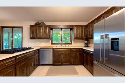49 Nord Cir Rd, North Oaks, MN 55127 - Photo 4