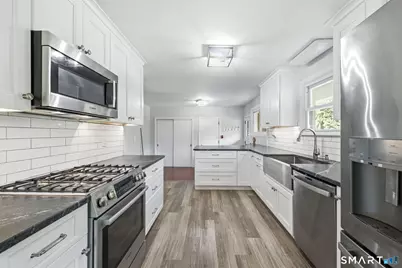 1127 East St N, Suffield, CT 06078 - Photo 8