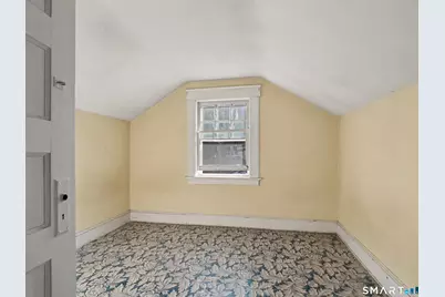 28 Houston Ter, Stamford, CT 06902 - Photo 20