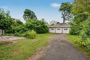 28 Houston Terrace, Stamford, CT 06902 - Photo 24