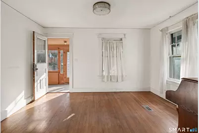 28 Houston Ter, Stamford, CT 06902 - Photo 8