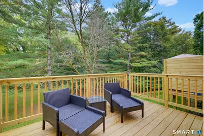 10 Riverview Dr #D, Hartford, CT 06106 - Photo 10