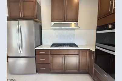 108 W Hanover Ave, Morris Plains, NJ 07950 - Photo 2