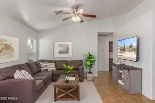 941 W Hudson Way, Gilbert, AZ 85233 - Photo 4
