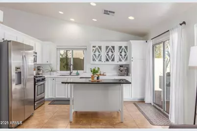 941 W Hudson Way, Gilbert, AZ 85233 - Photo 6