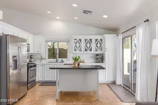 941 W Hudson Way, Gilbert, AZ 85233 - Photo 6