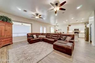 224 E Whiteley St, Apache Junction, AZ 85119 - Photo 6