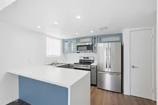850 S River Dr, Tempe, AZ 85281 - Photo 2