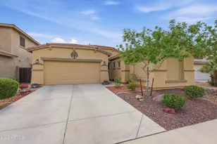 18047 W Statler St, Surprise, AZ 85388 - Photo 2