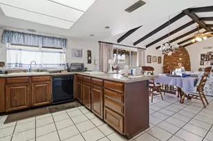 4828 E Evans Dr, Scottsdale, AZ 85254 - Photo 4