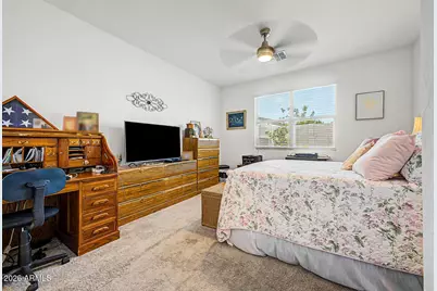 17318 W Running Deer Trl, Surprise, AZ 85387 - Photo 14