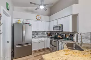 20636 N 104th Ave, Peoria, AZ 85382 - Photo 22