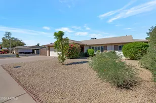 8702 E Angus Dr, Scottsdale, AZ 85251 - Photo 2