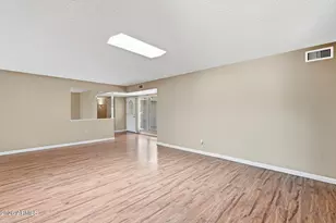 17407 N Lime Rock Dr, Sun City, AZ 85373 - Photo 14