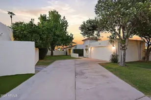 7352 E Valley Vista Dr, Scottsdale, AZ 85250 - Photo 2