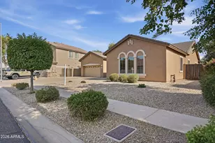 8807 W Carole Ln, Glendale, AZ 85305 - Photo 2