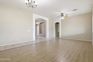 8807 W Carole Ln, Glendale, AZ 85305 - Photo 16