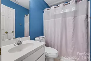 4437 Craven Hill Dr, Charlotte, NC 28216 - Photo 20