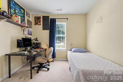 4437 Craven Hill Dr, Charlotte, NC 28216 - Photo 16