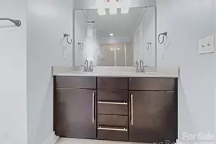 3134 Bending Birch Pl, Charlotte, NC 28206 - Photo 20