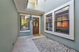 4704 Milburn Ln, Austin, TX 78702 - Photo 2