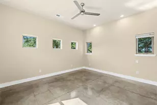 911 Lauder Dr, Spicewood, TX 78669 - Photo 20
