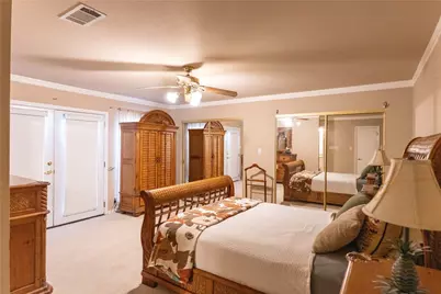 10900 Crown Colony Dr #2, Austin, TX 78747 - Photo 4