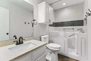 8000 Forest Mesa Dr, Austin, TX 78759 - Photo 12