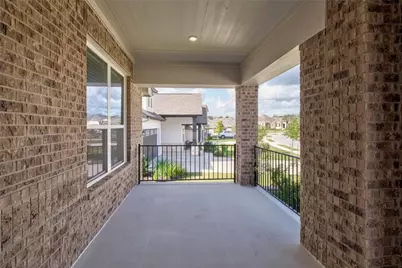 154 Sequoia Dr, Kyle, TX 78640 - Photo 6