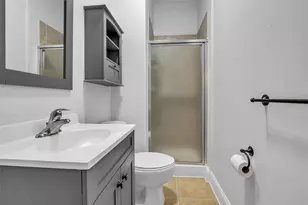 2 Glistening Pond Pl, The Woodlands, TX 77382 - Photo 24