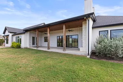 1262 Bunker Ranch Blvd, Dripping Springs, TX 78620 - Photo 32
