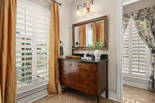 18607 Point Lookout Dr, Nassau Bay, TX 77058 - Photo 28