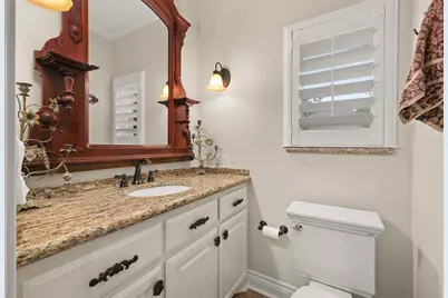18607 Point Lookout Dr, Nassau Bay, TX 77058 - Photo 42