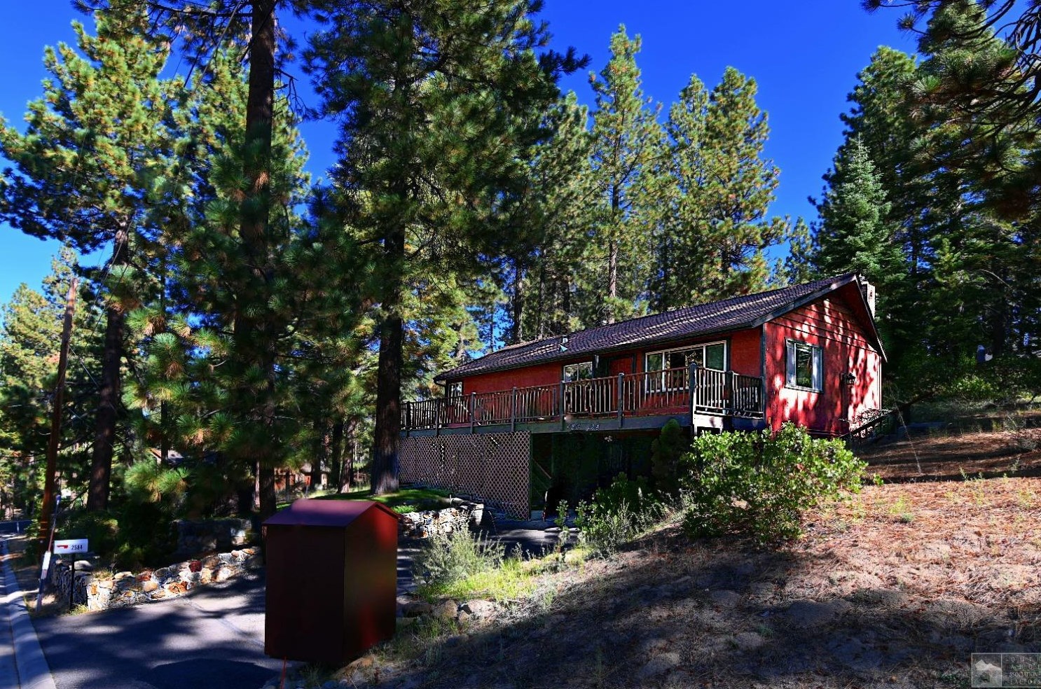 2584 Del Norte St, South Lake Tahoe, CA 96150