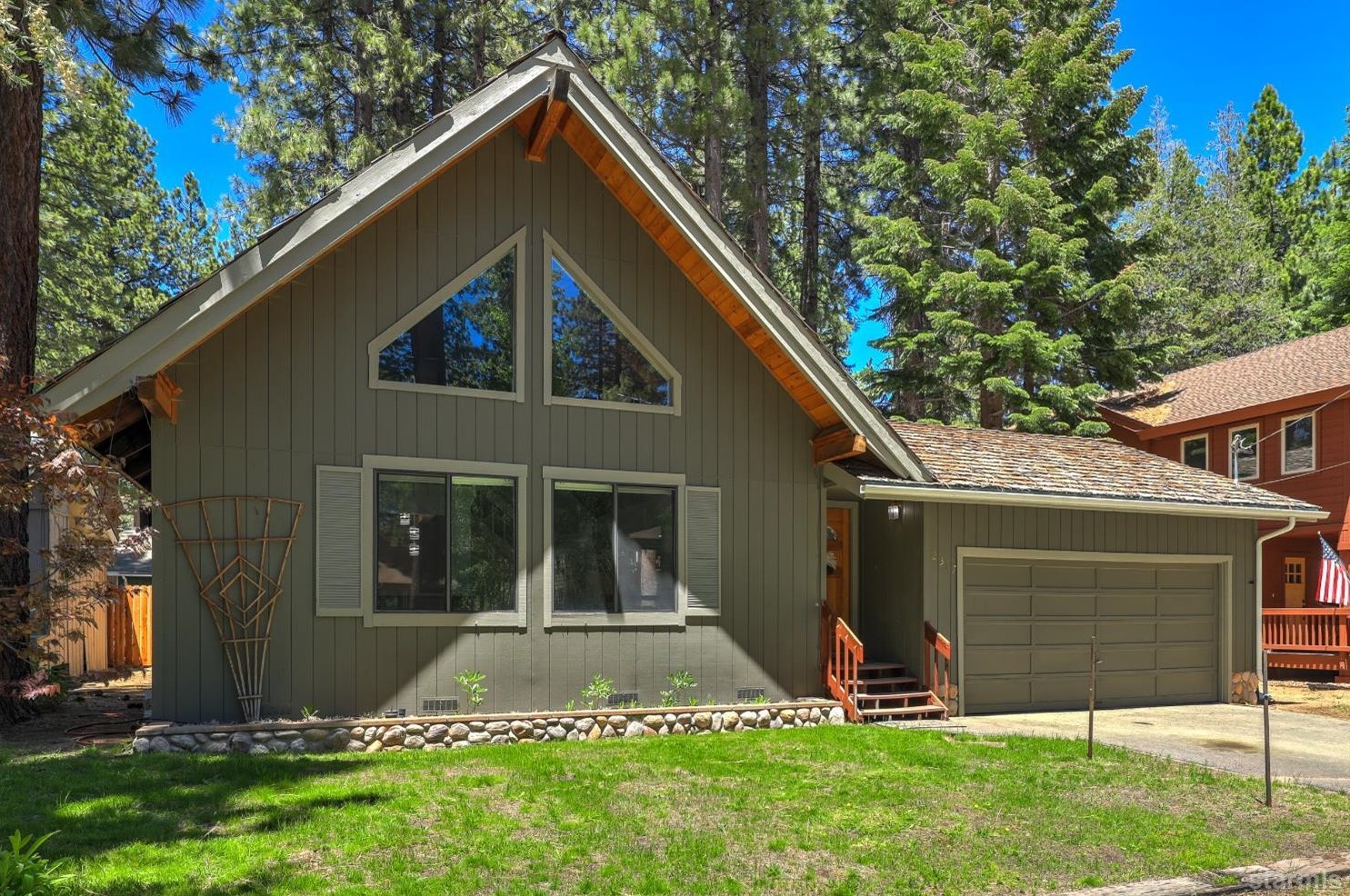 2317 Utah Ave, South Lake Tahoe, CA 96150