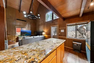 1812 Jack Bell Ct, South Lake Tahoe, CA 96150 - Photo 16