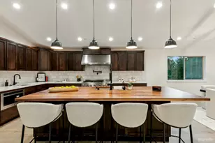 2051 Nez Perce Dr, South Lake Tahoe, CA 96150 - Photo 16