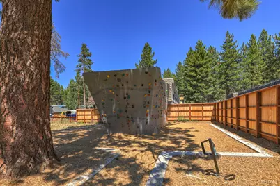 1181 Ski Run Boulevard, South Lake Tahoe, CA 96150 - Photo 6