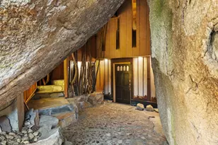 1082 Mountain Canary Dr, South Lake Tahoe, CA 96150 - Photo 4