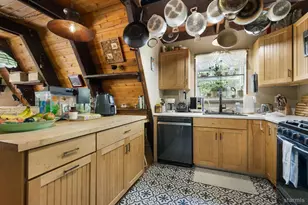 1589 Cree St, South Lake Tahoe, CA 96150 - Photo 10