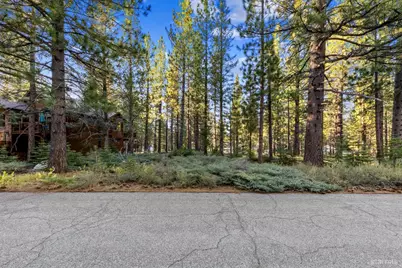 715 Shoshone Street, South Lake Tahoe, CA 96150 - Photo 4